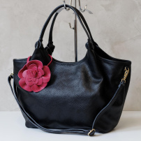 Kožená kabelka Luka 26-031 DOLLARO + FLOWER - černá